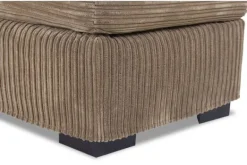 Hot Hocker Franchesca Poefen