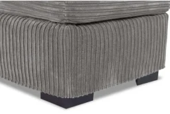 Hot Hocker Franchesca Poefen