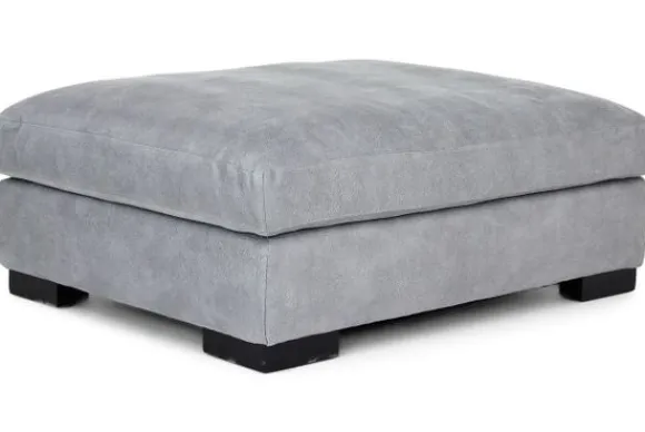 New Hocker Giovanni Poefen