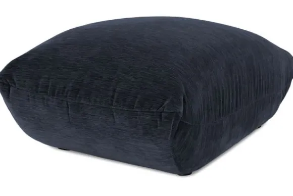 Hot Hocker Istrana Poefen