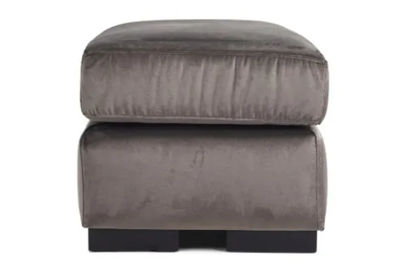 New Hocker Mercer Poefen